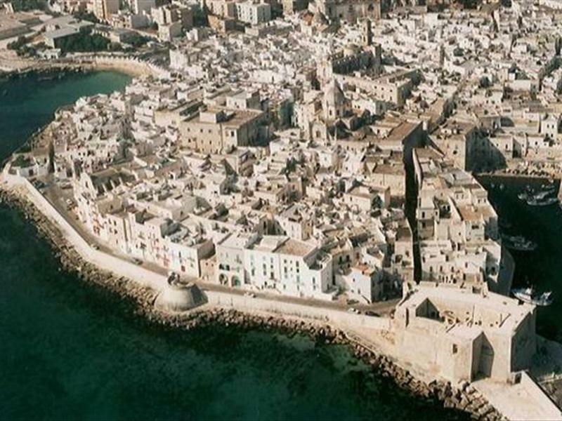 Bed and Breakfast Dimora Almadia Monopoli Exterior foto